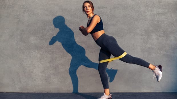 Best Resistance Bands for Glutes _hero
